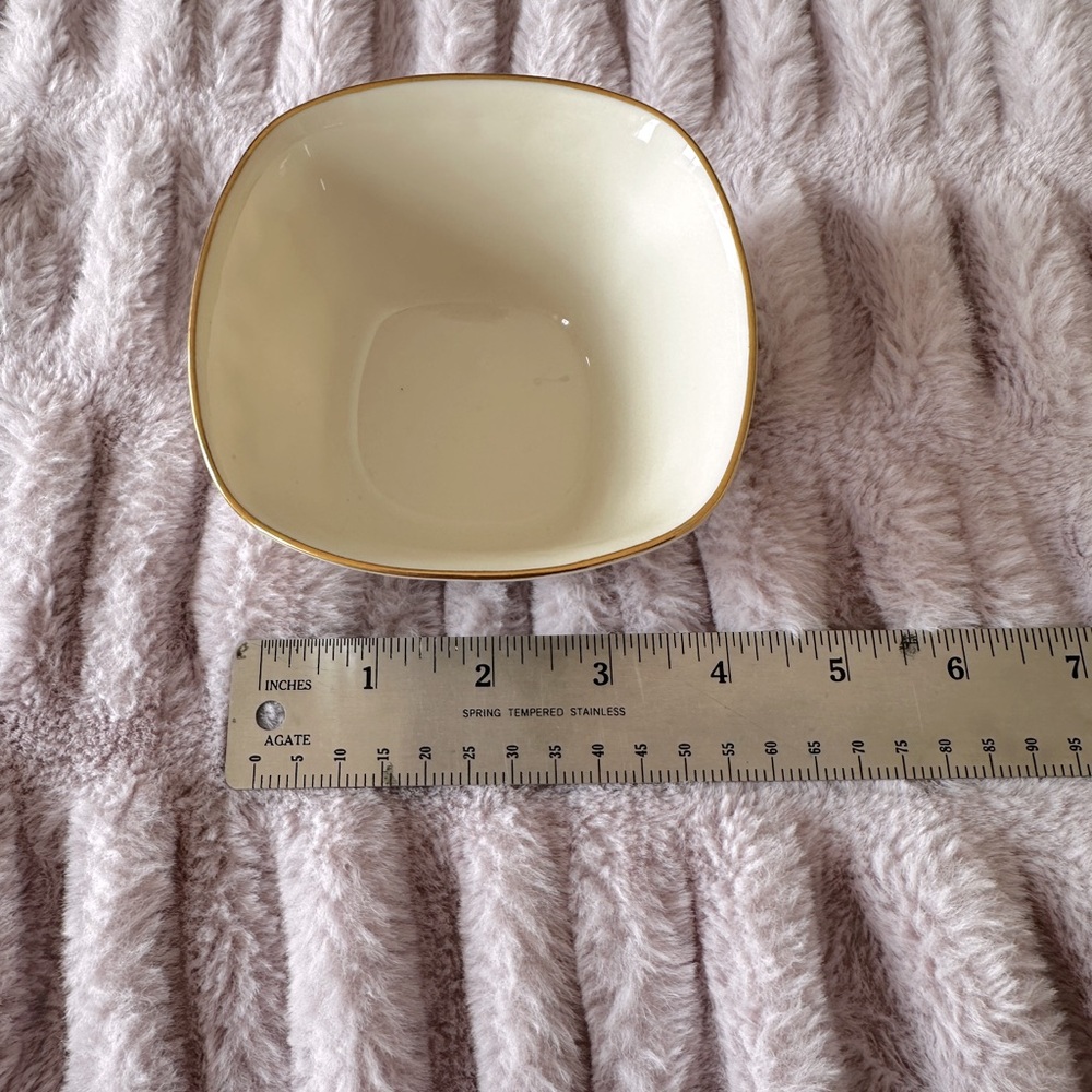 Beautiful little Lenox candy dish bowl - Picture 5 of 6